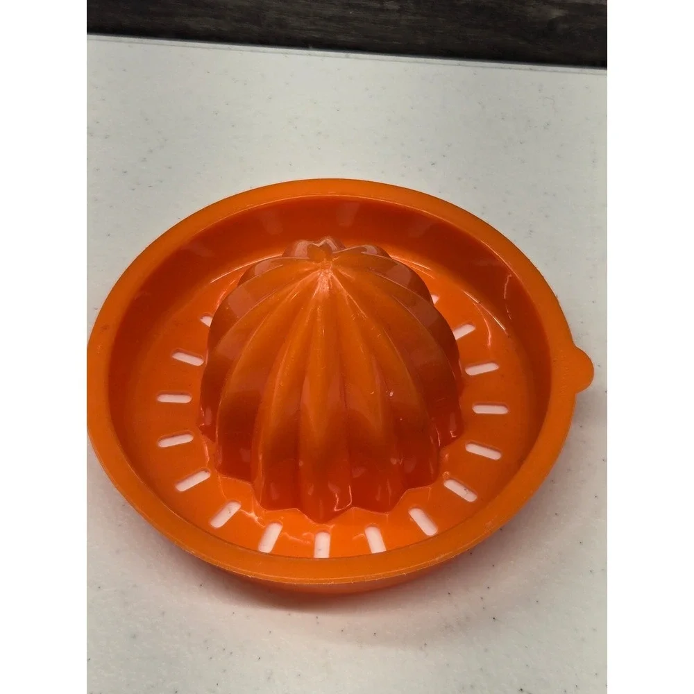 Vintage Orange Plastic Citrus Juicer Reamer Attachment 469-7 Manual Hand Juicer
